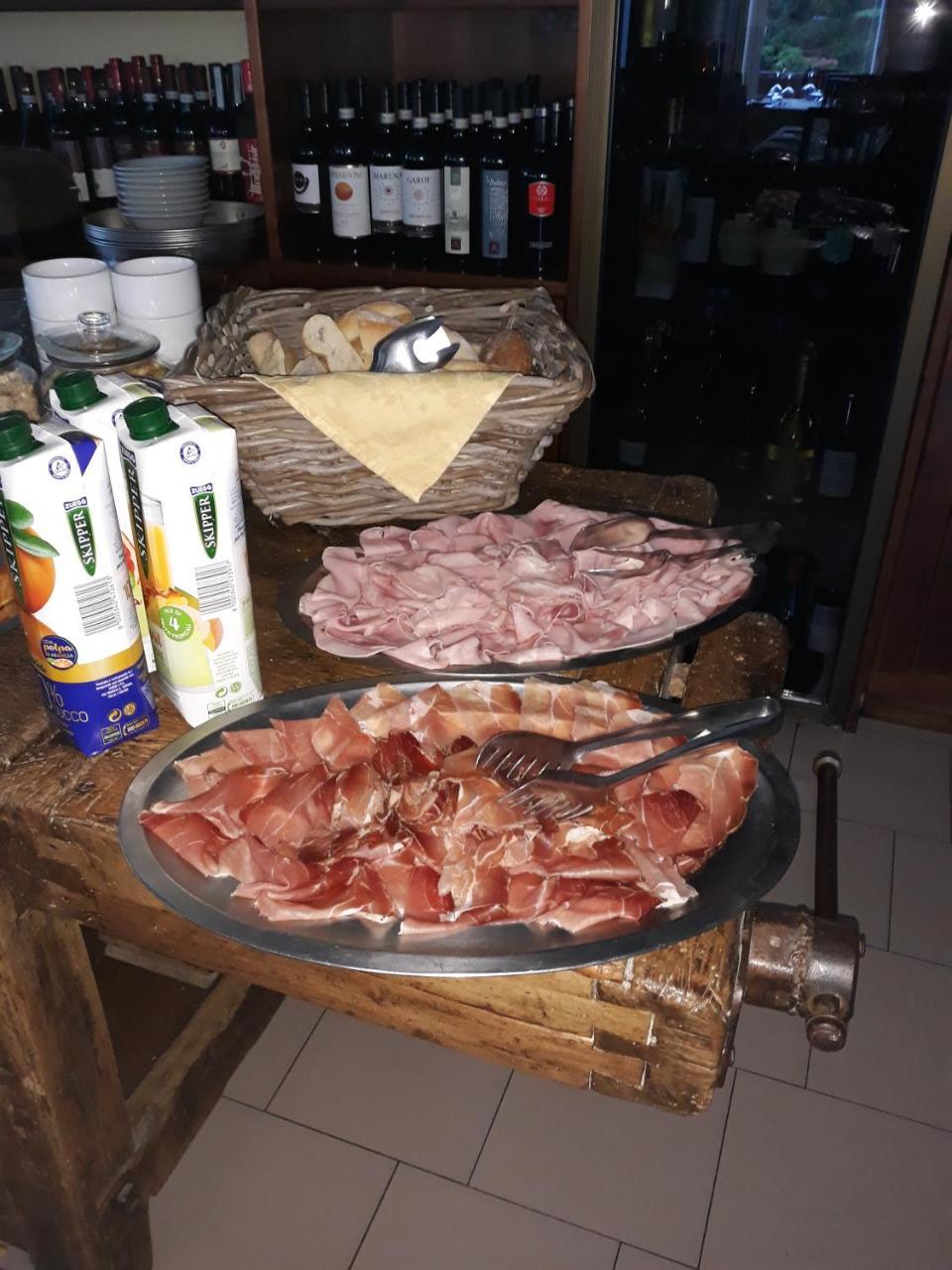 体育俱乐部酒店 Ballabio 外观 照片
